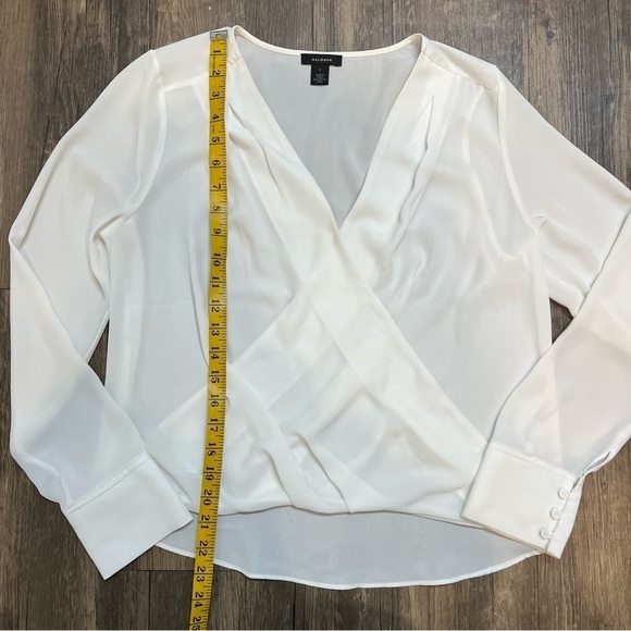 Halogen Women’s Cross Front Long Sleeve Low Cut Blouse White Ivory Cloud Size S - Picture 9 of 11